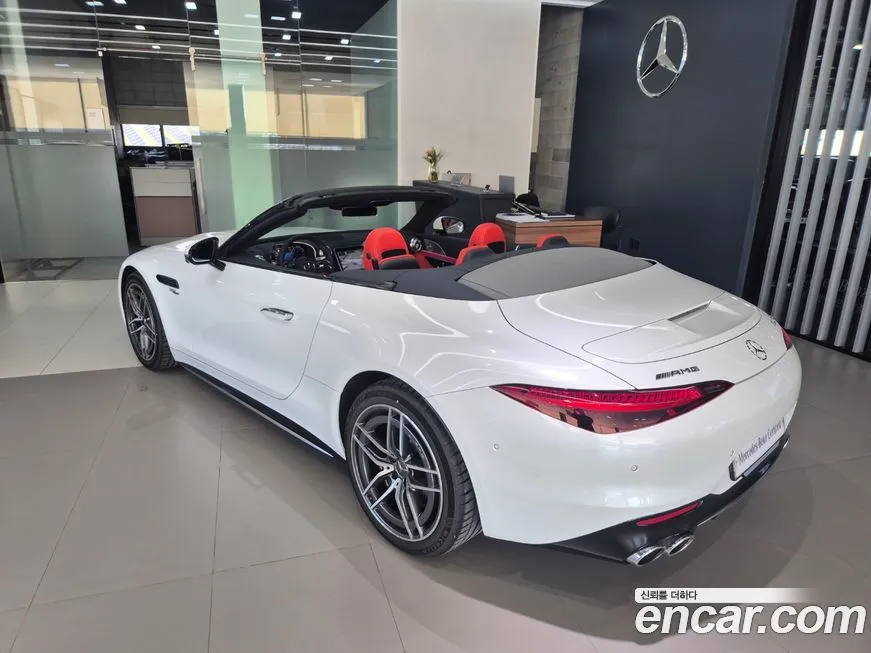 Mercedes-Benz SL-Class 2025 из KR, фото 2