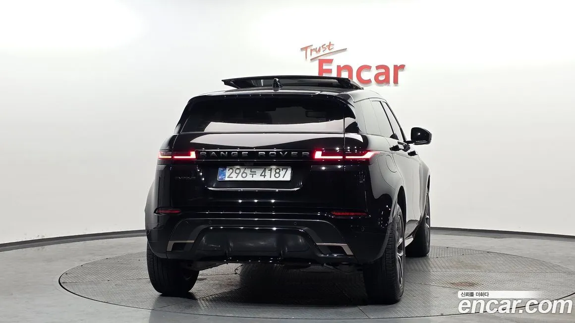 Land Rover Range Rover Evoque — фото 6