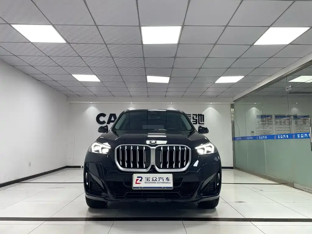BMW X1 — фото 3