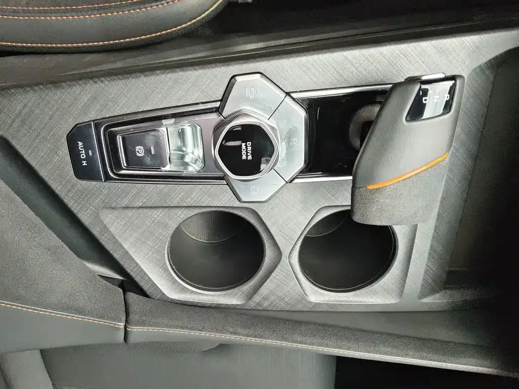 Changan UNI-V 2022 из CN, фото 3