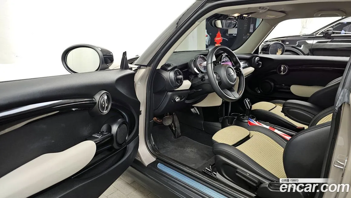 Mini Cooper 2022 из KR, фото 10