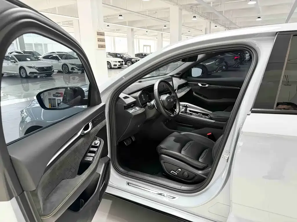 Geely Xingrui 2021 из CN, фото 8