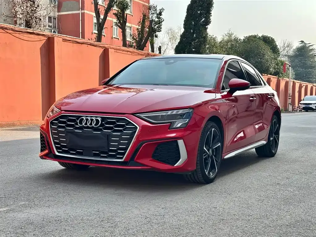 Audi A3 2022 из CN, фото 1
