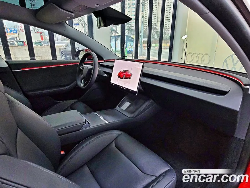 Tesla Model 3 2024 из KR, фото 2