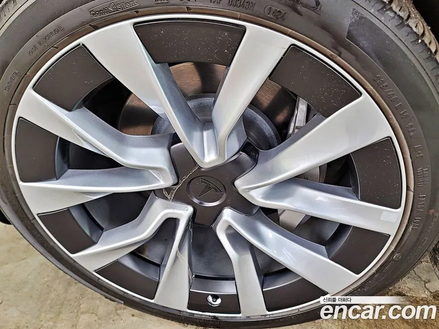 Tesla Model 3 2024 из KR, фото 10
