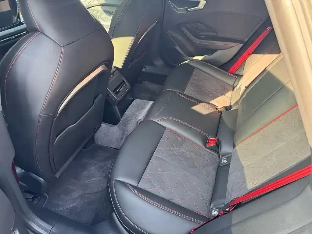 Audi A5L Sportback 2025 из CN, фото 3
