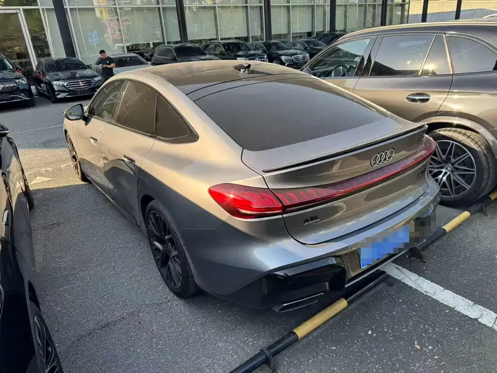 Audi A5L Sportback 2025 из CN, фото 5