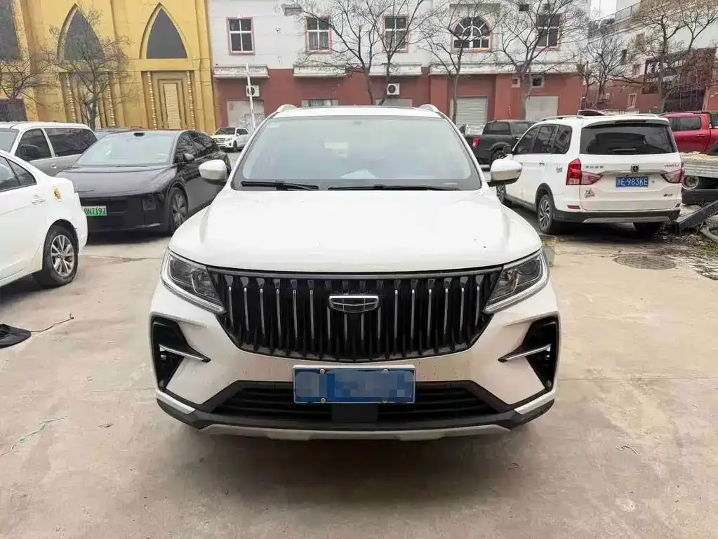 Geely Vision X6 — фото 10