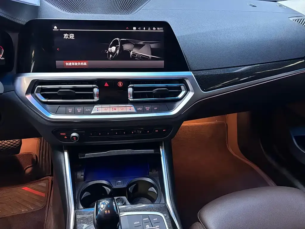 BMW 3 Series 2022 из CN, фото 7