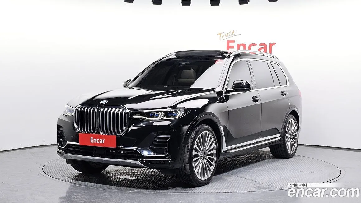 BMW X7 — фото 1