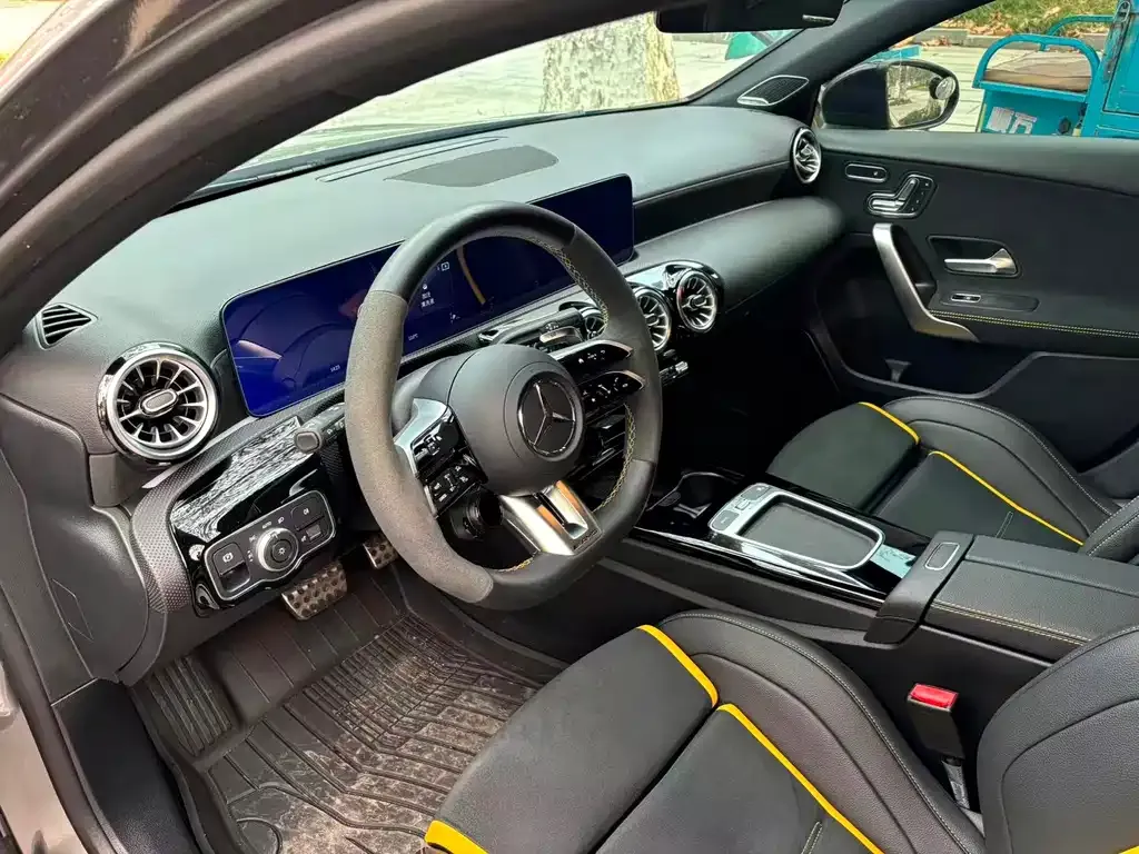 Mercedes-Benz A-Class AMG (Import) 2024 из CN, фото 3