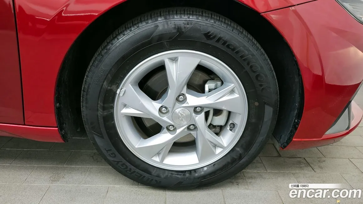 Hyundai AVANTE — фото 8