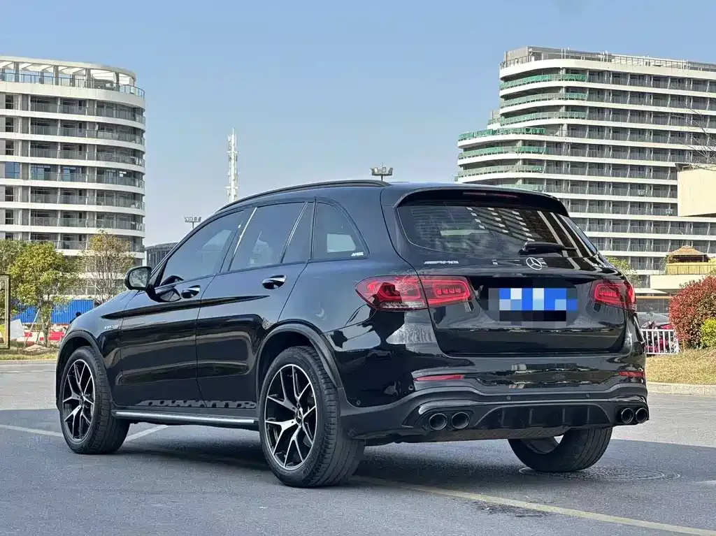 Mercedes-Benz GLC AMG — фото 7