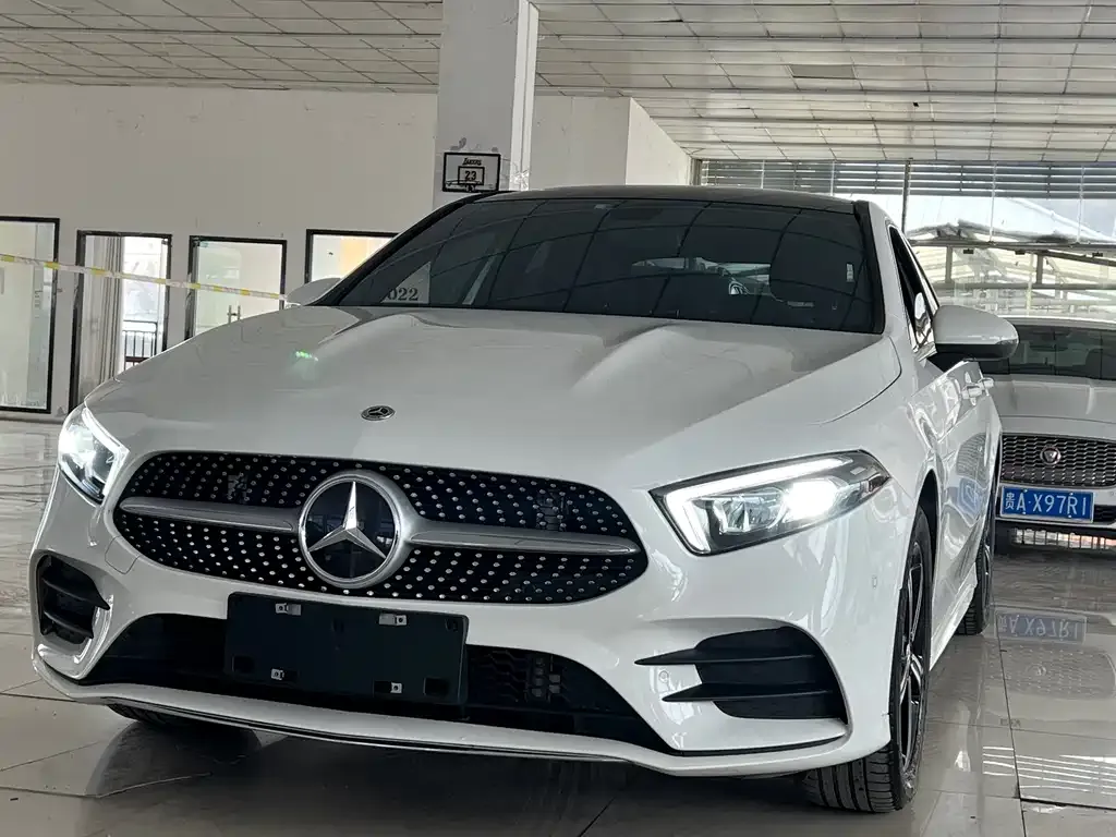 Mercedes-Benz A-Class — фото 1
