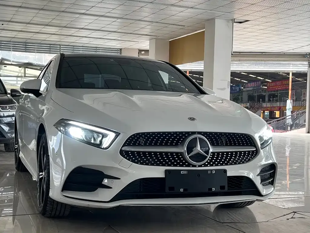 Mercedes-Benz A-Class — фото 7