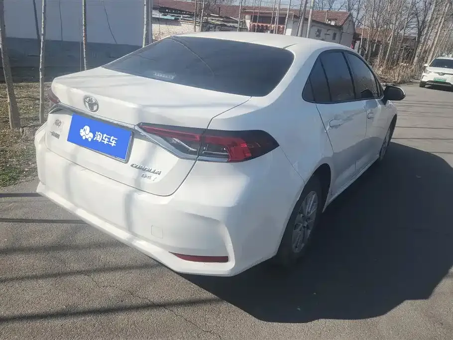 Toyota Corolla 2023 из CN, фото 5