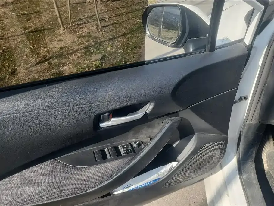 Toyota Corolla 2023 из CN, фото 6