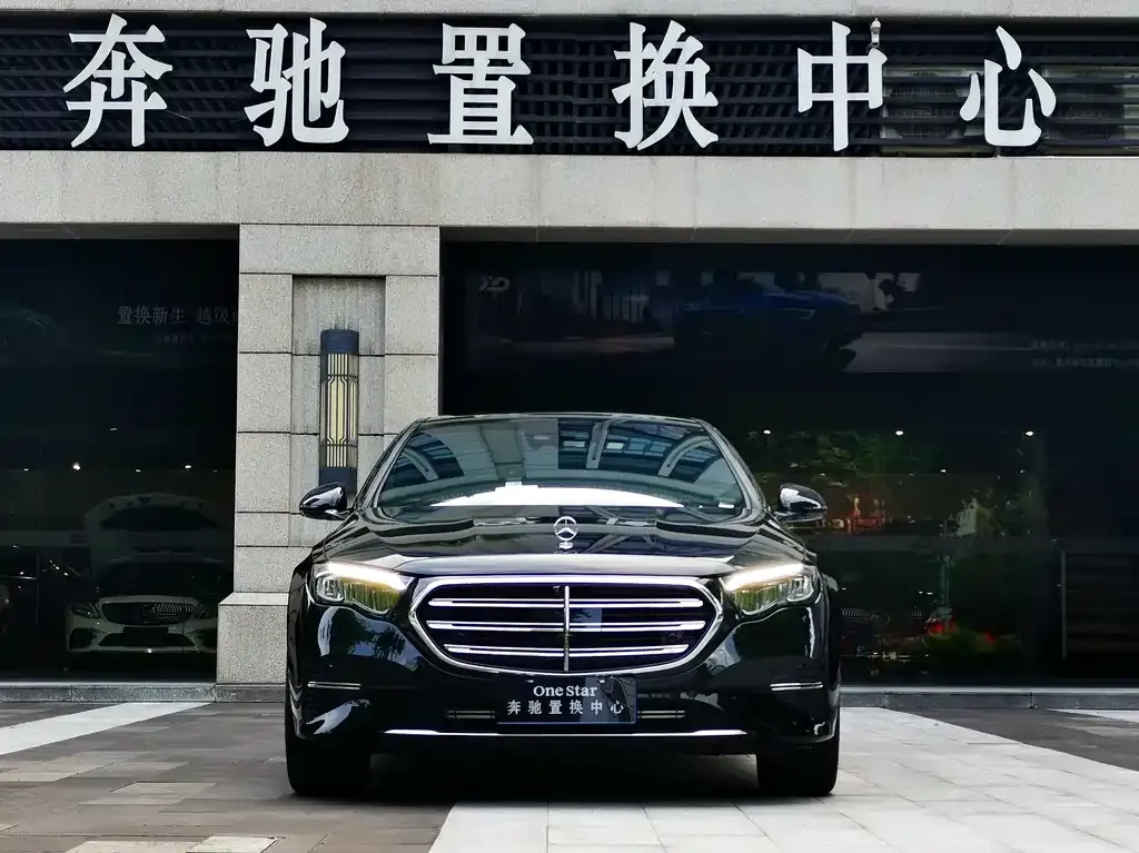 Mercedes-Benz E-Class 2024 из CN, фото 2