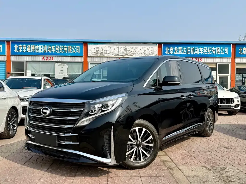 GAC Motor Trumpchi M8 — фото 1