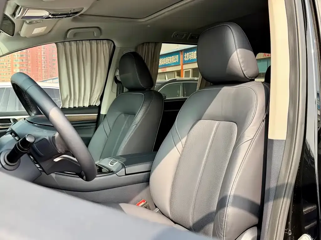 GAC Motor Trumpchi M8 — фото 9