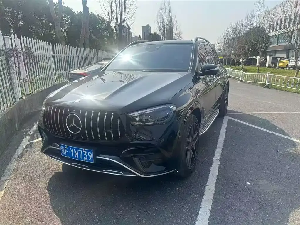 Mercedes-Benz GLE AMG — фото 1