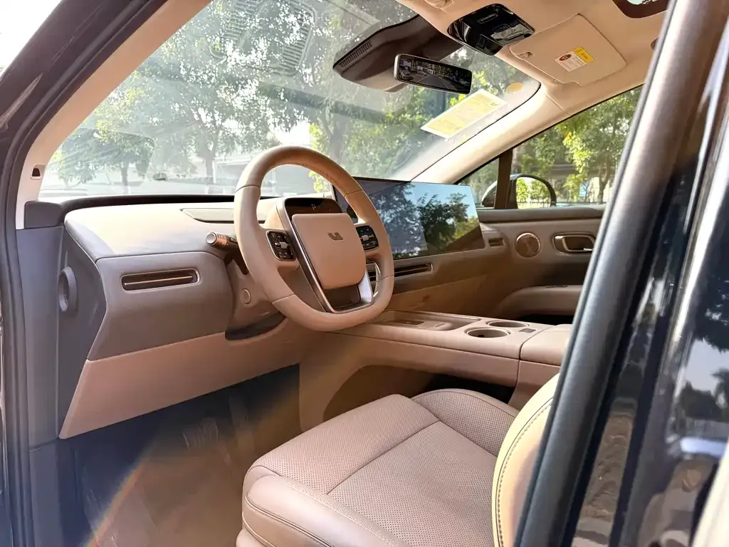 Li Auto i8 2025 из CN, фото 8