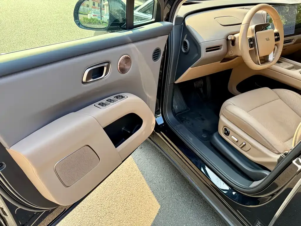 Li Auto i8 2025 из CN, фото 9