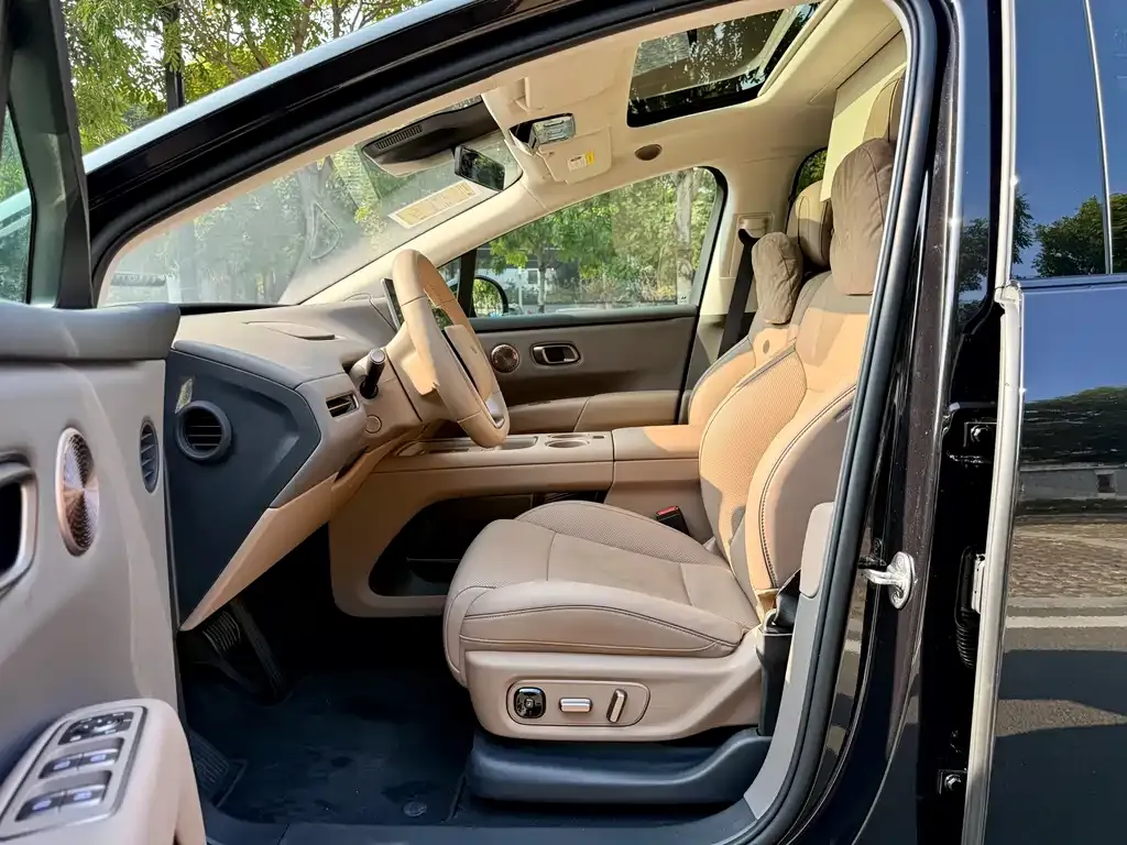 Li Auto i8 2025 из CN, фото 10