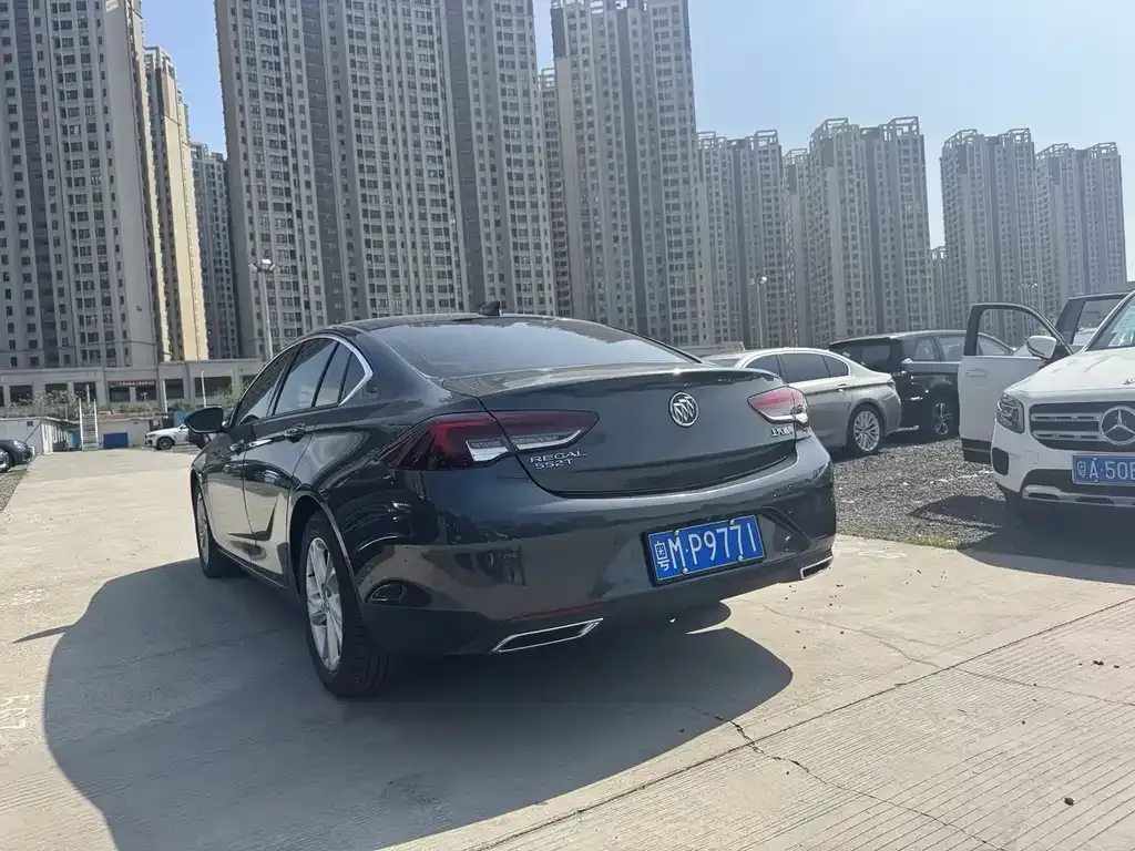 Buick Regal — фото 4