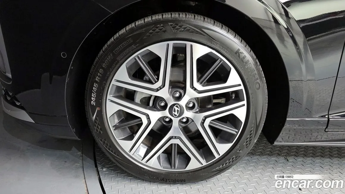 Hyundai Grandeur — фото 10