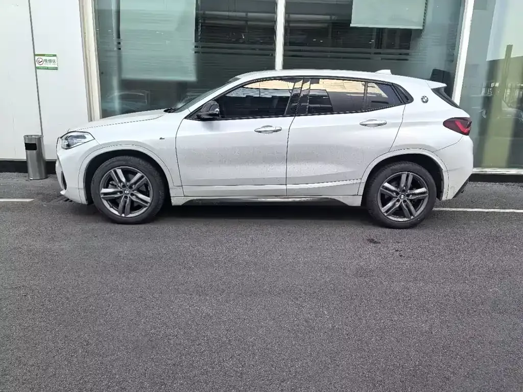 BMW X2 2023 из CN, фото 5