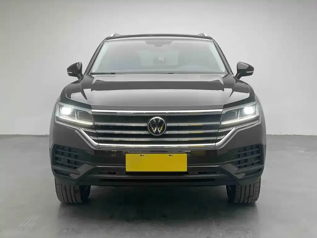 Volkswagen Touareg 2023 из CN, фото 2