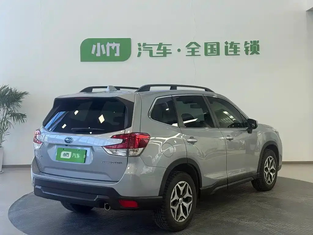 Subaru Forester 2021 из CN, фото 2