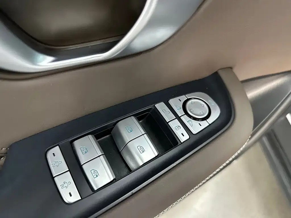 BYD Han 2024 из CN, фото 4