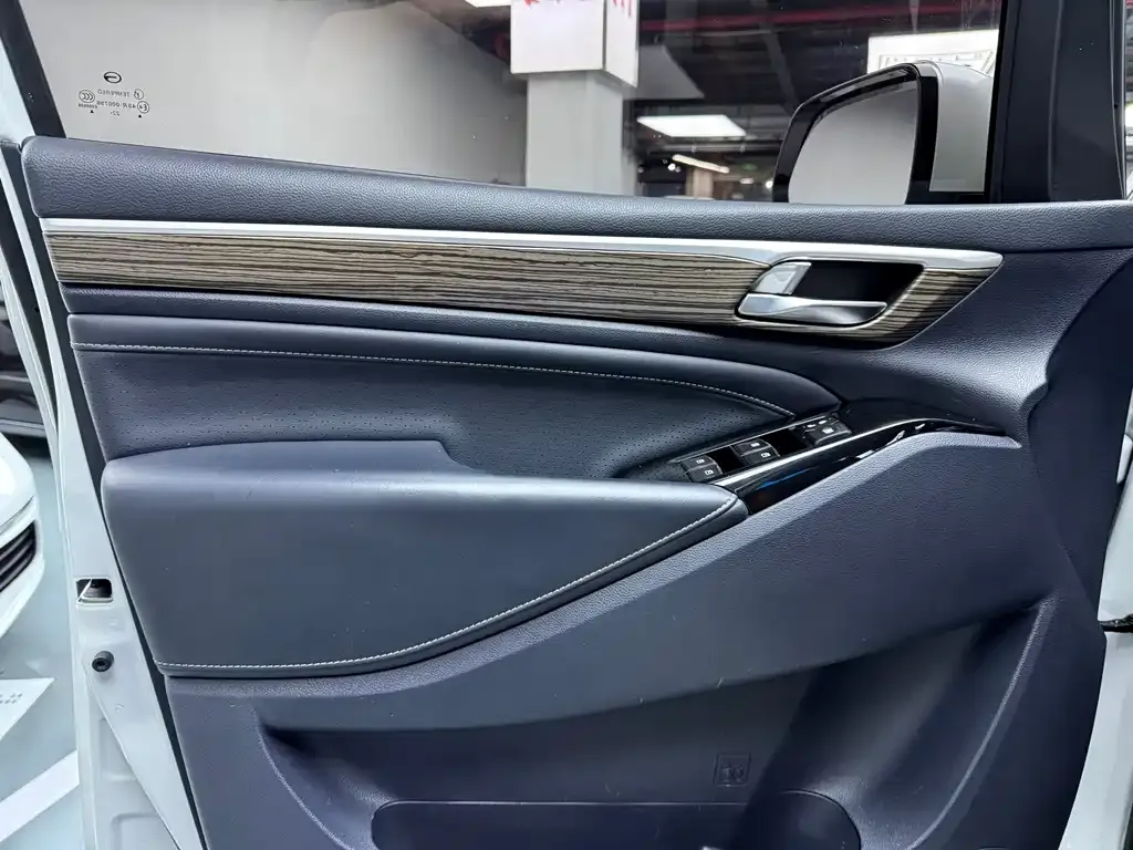 GAC Motor Trumpchi M8 — фото 4
