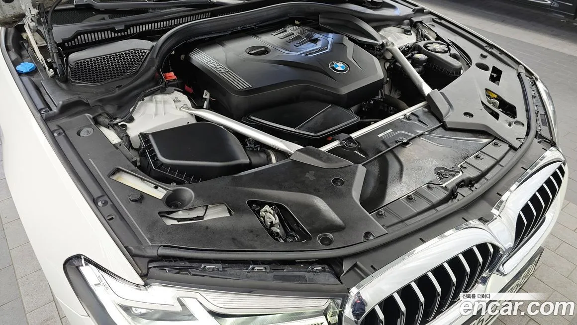 BMW 5-Series 2021 из KR, фото 8