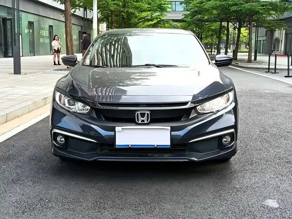 Honda Civic — фото 7
