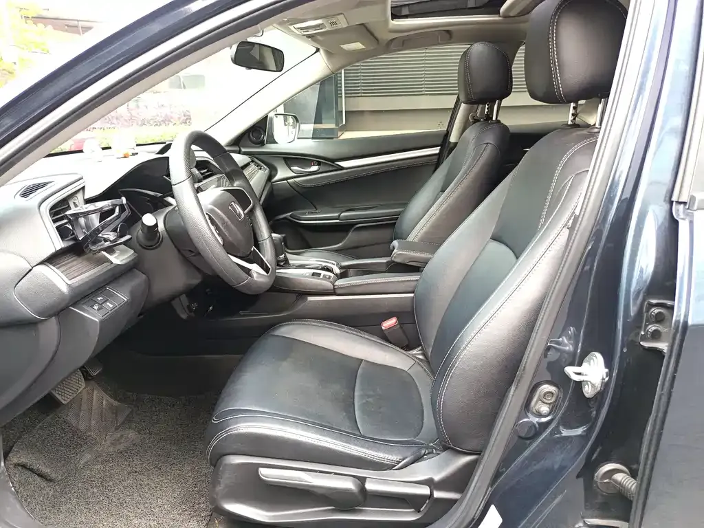 Honda Civic — фото 3