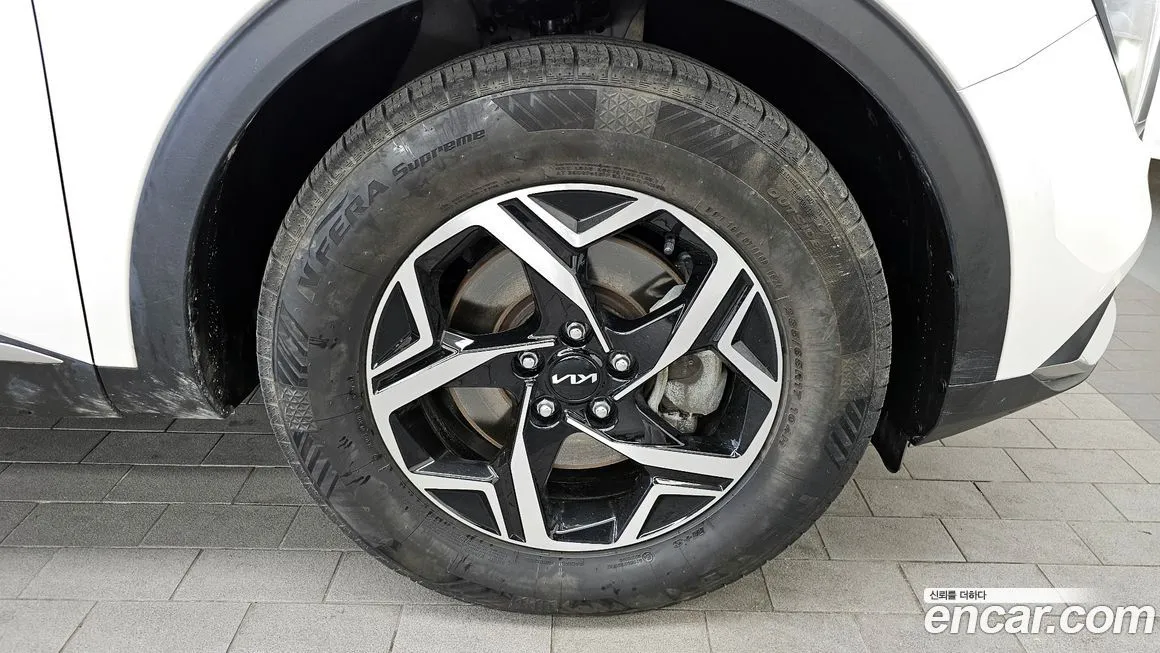 Kia Sportage — фото 7