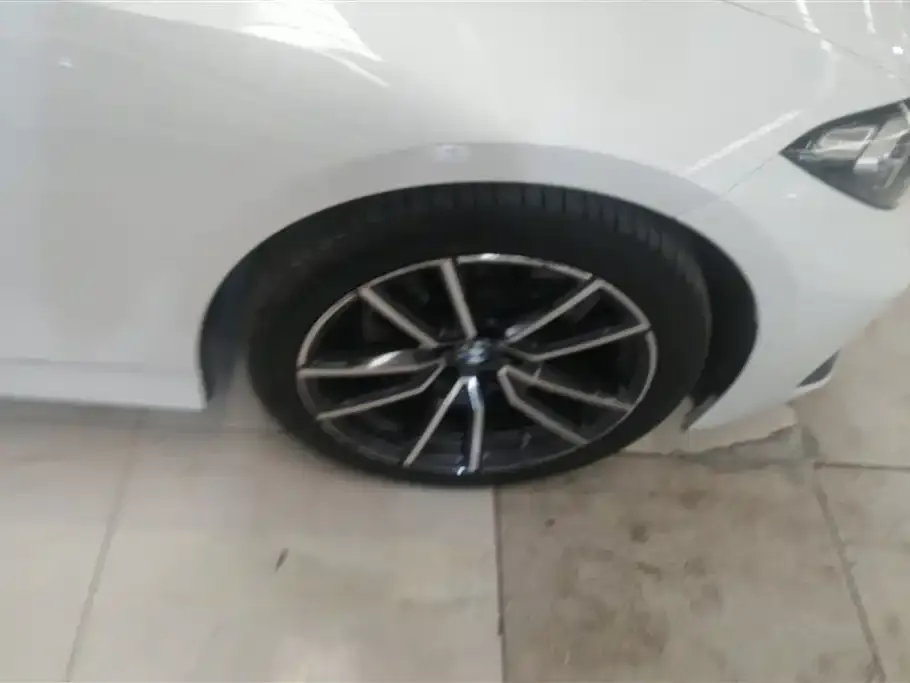 BMW 3 Series 2023 из CN, фото 3