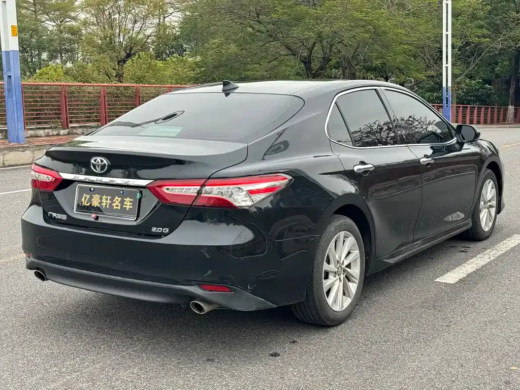 Toyota Camry 2023 из CN, фото 6