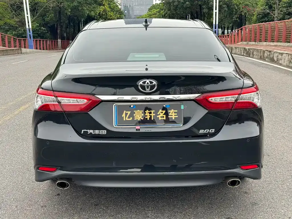 Toyota Camry 2023 из CN, фото 4