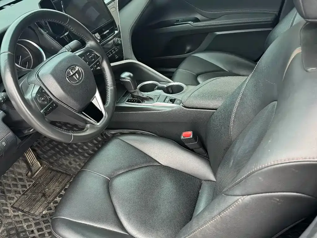 Toyota Camry 2023 из CN, фото 9