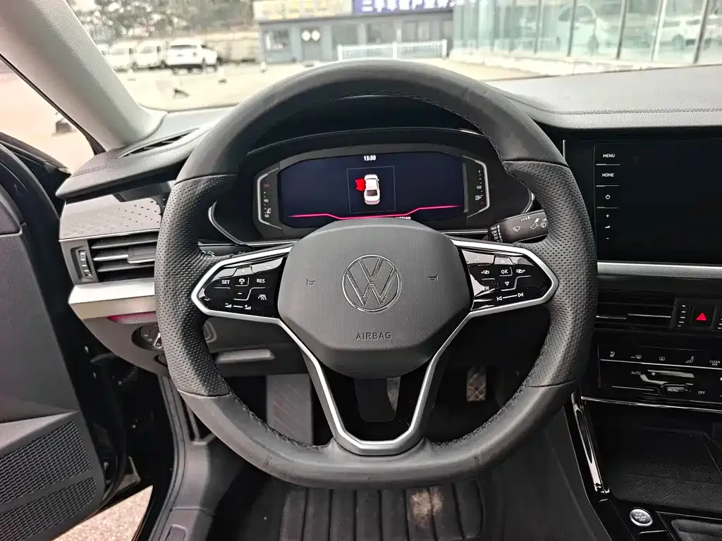 Volkswagen Passat 2022 из CN, фото 3