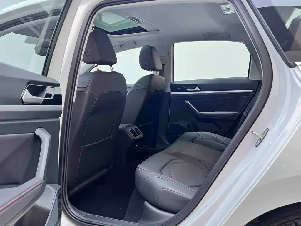 Volkswagen Lavida 2024 из CN, фото 9
