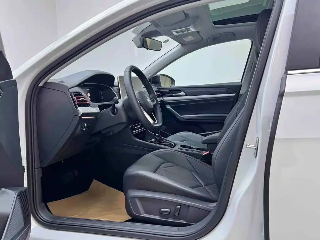 Volkswagen Lavida 2024 из CN, фото 7