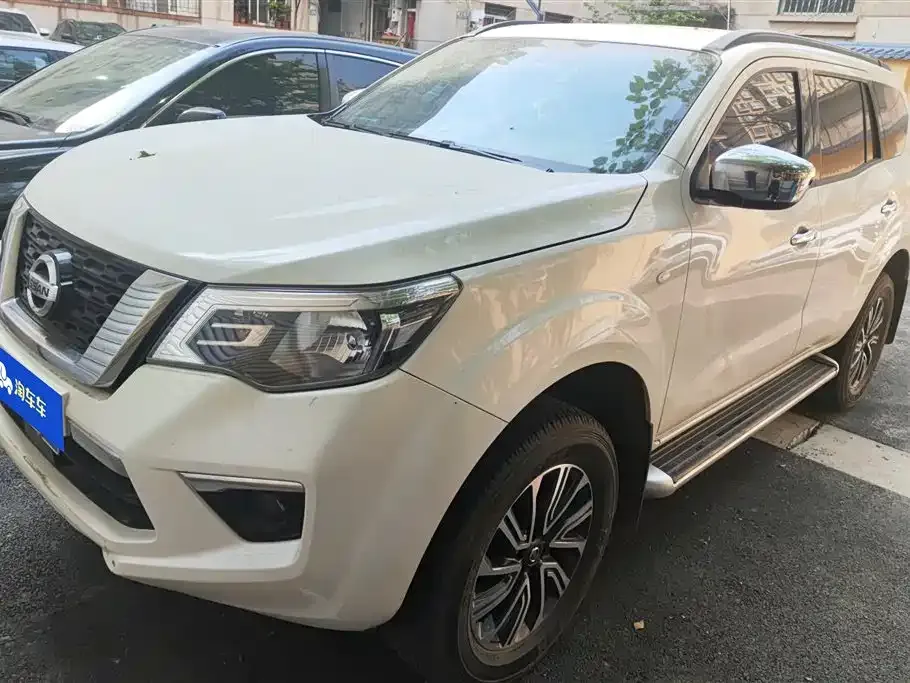 Nissan Terra — фото 1