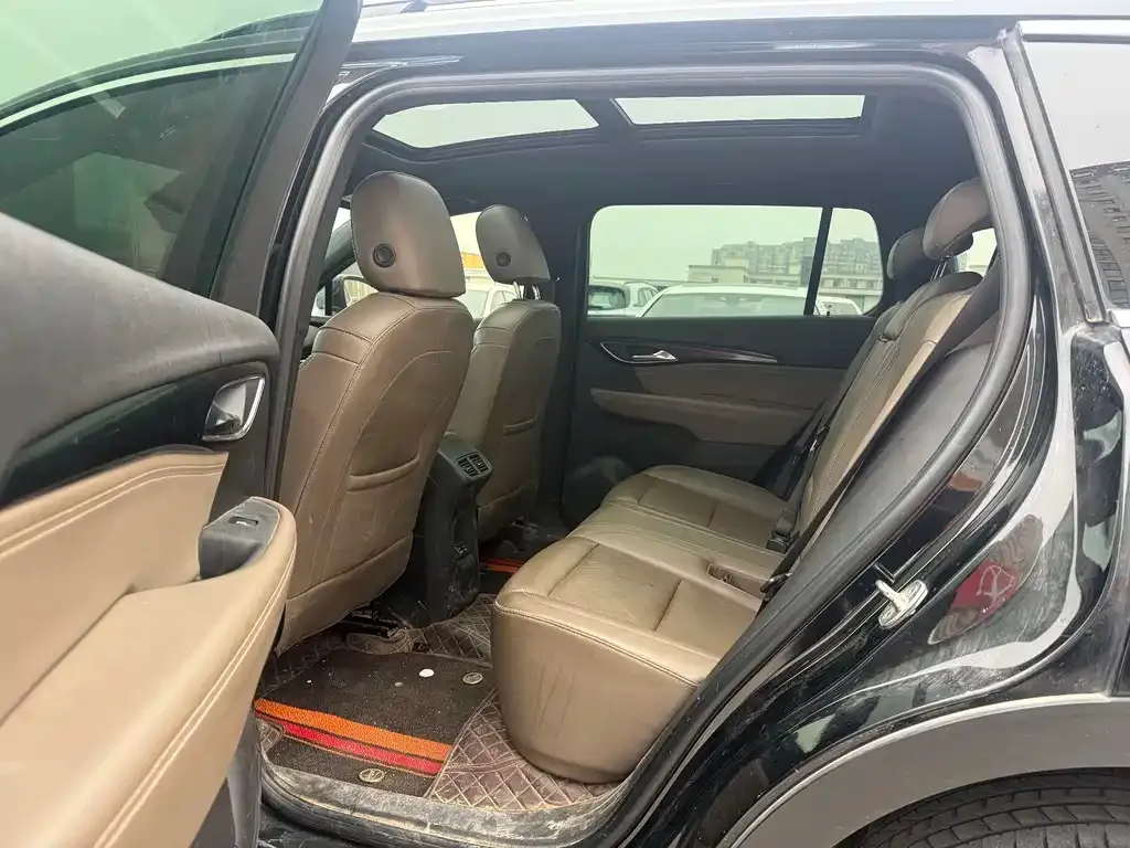 Buick Envision Plus — фото 9