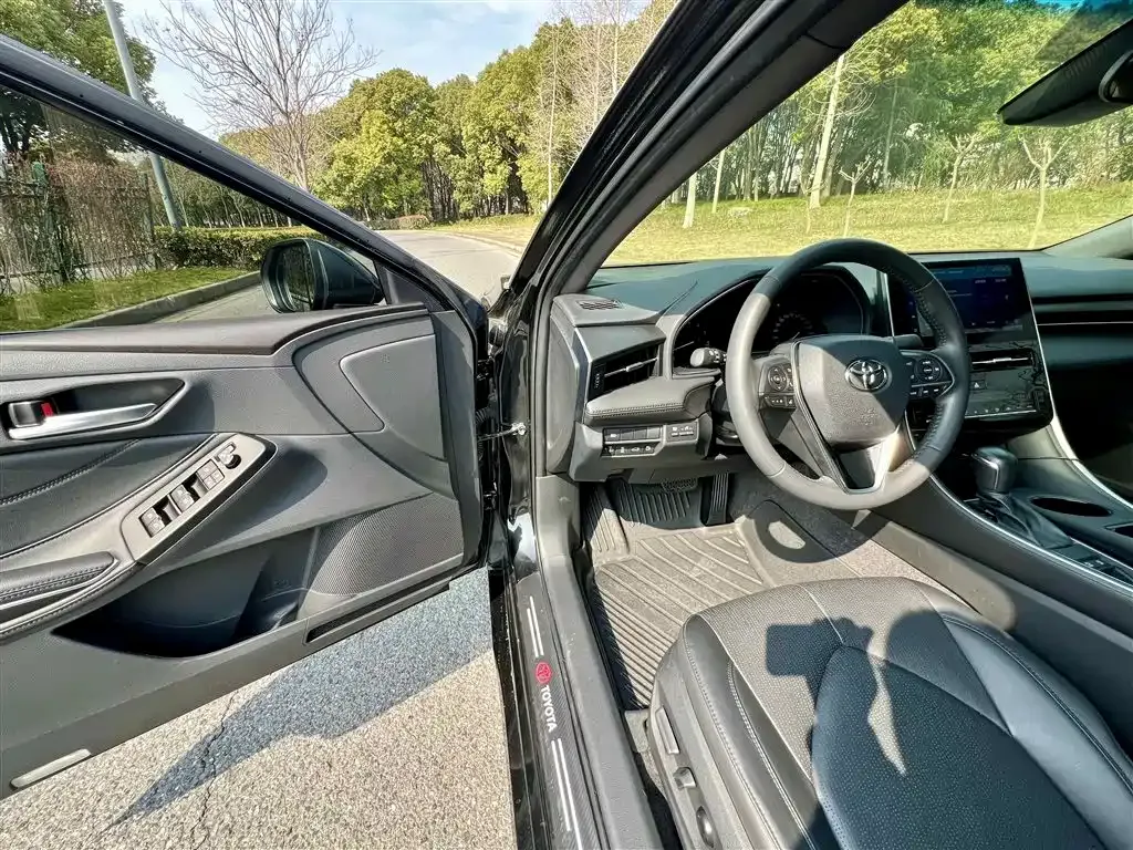 Toyota Avalon 2024 из CN, фото 7