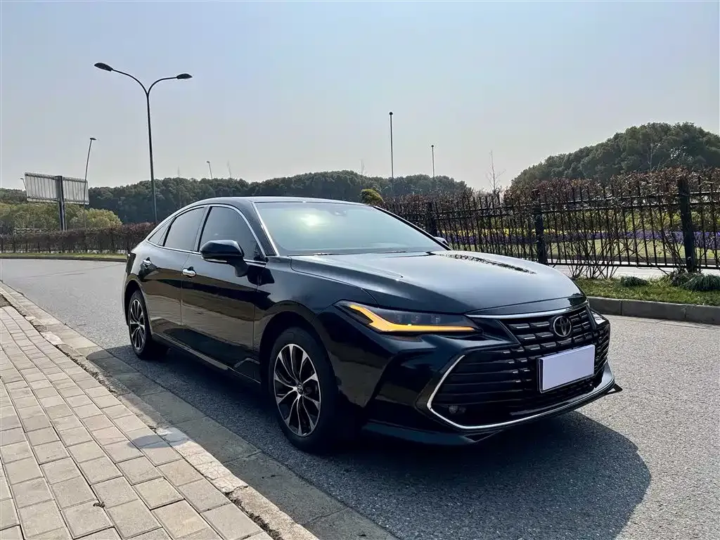 Toyota Avalon 2024 из CN, фото 2